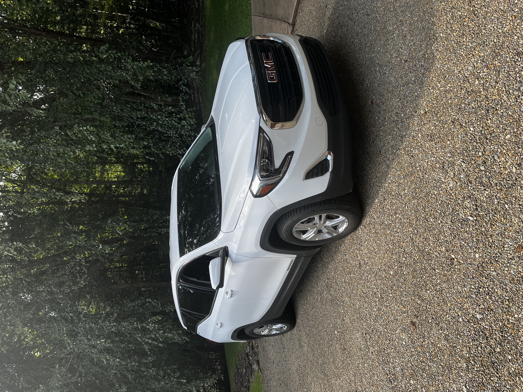 Used 2020 GMC Terrain SLE FWD image 12