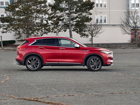 Used 2021 INFINITI QX50 Autograph w/ Premium White Leather Package image 12