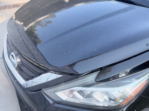 Used 2017 Nissan Altima 2.5 SV FWD image 2