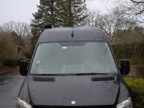 Used 2015 Mercedes-Benz Sprinter 3500 image 1