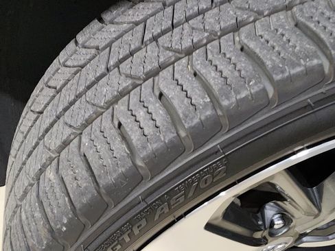 Used 2021 Hyundai Kona Ultimate w/ Cargo Package image 8