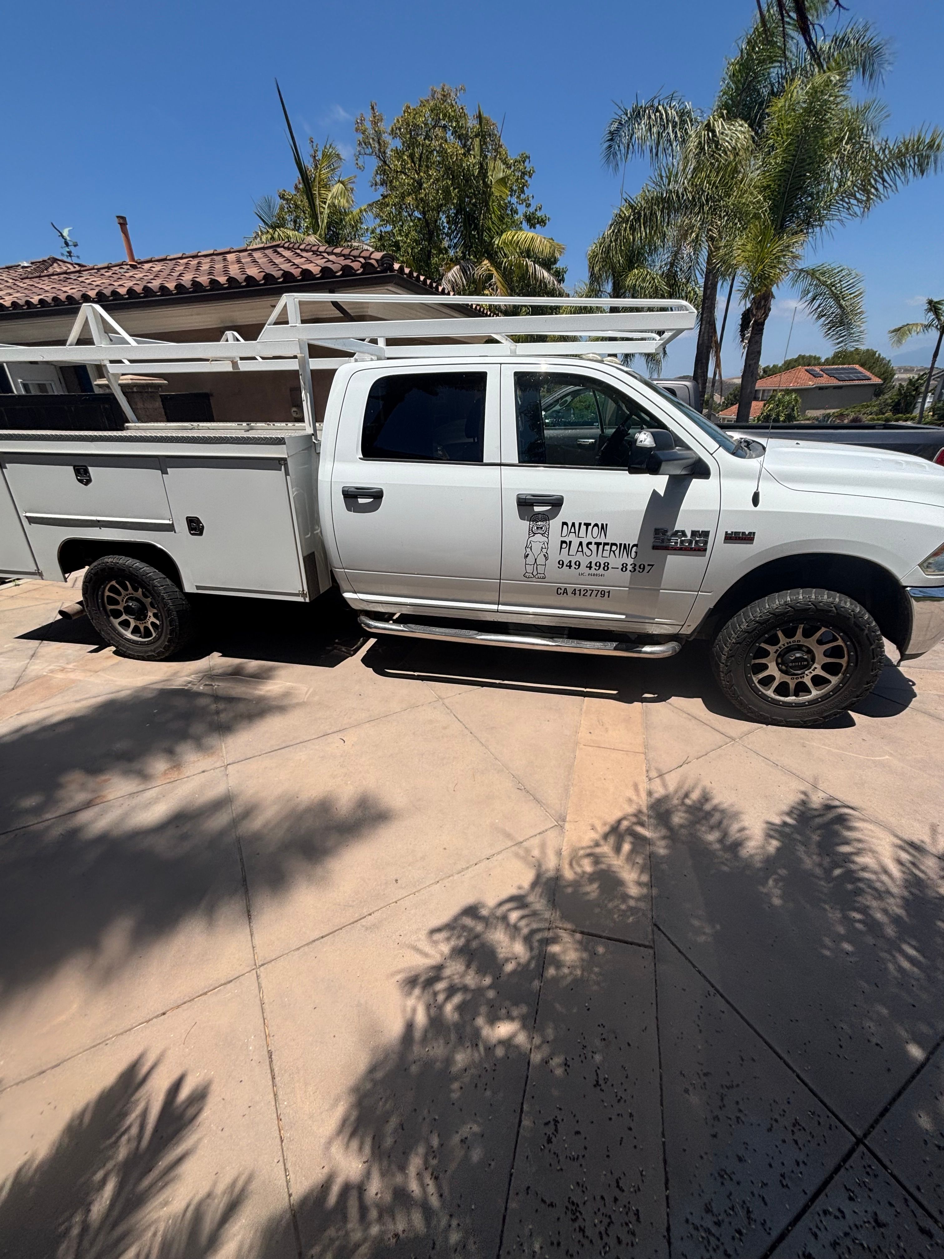 Used 2016 RAM 3500 Tradesman w/ Chrome Appearance Group RWD image 6