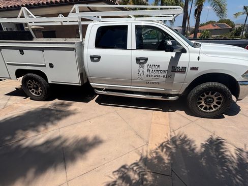 Used 2016 RAM 3500 Tradesman w/ Chrome Appearance Group RWD image 6