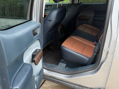 Used 2024 Ford Maverick Lariat FWD image 10