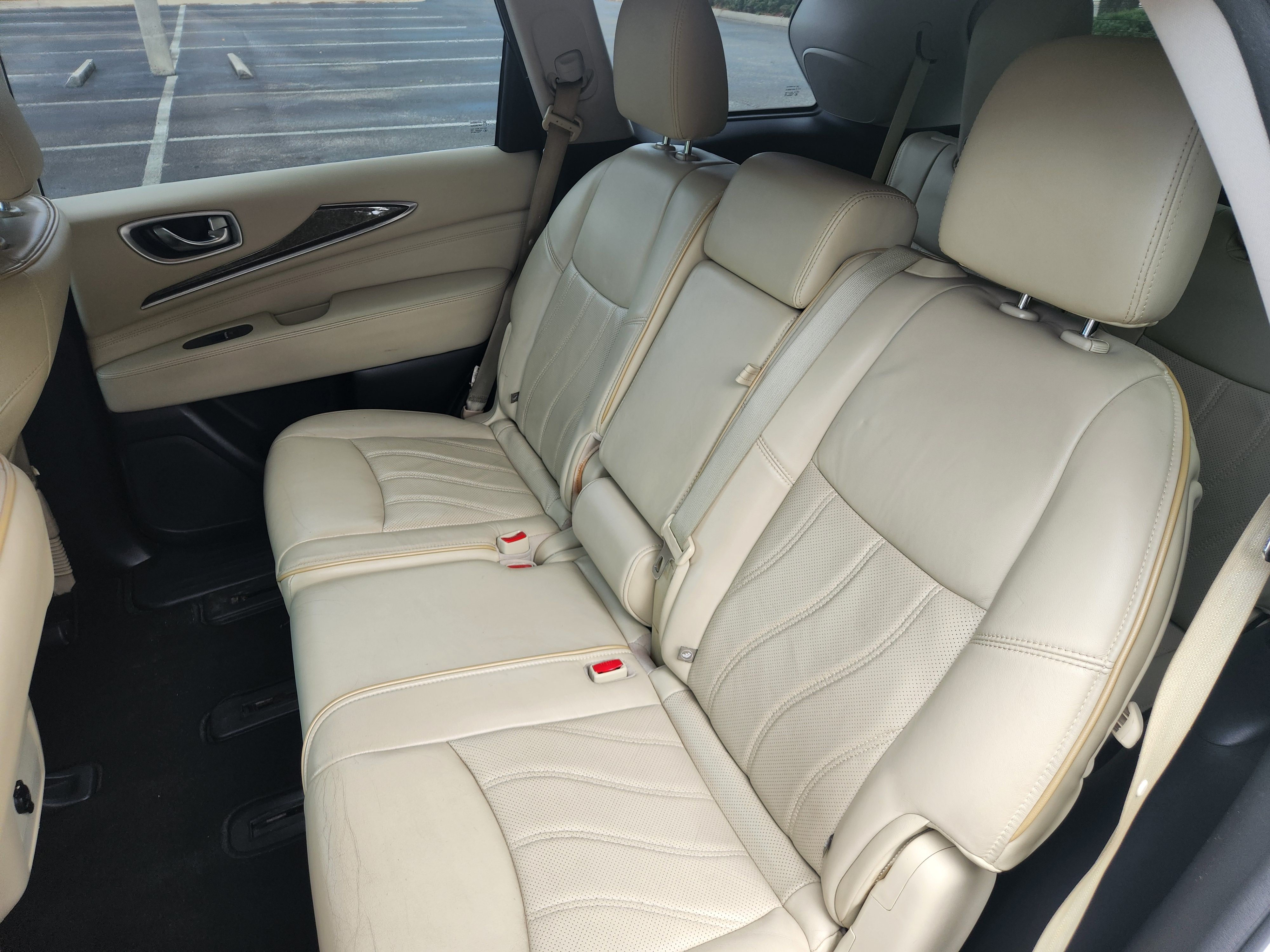 Used 2015 INFINITI QX60 FWD w/ Driver Assistance Package image 24