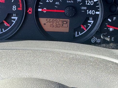 Used 2014 Nissan Frontier SV w/ SV Value Truck Package RWD image 4