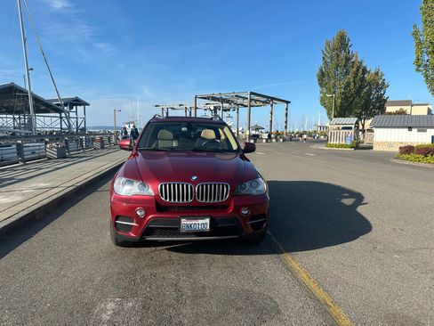 Used 2013 BMW X5 xDrive35i image 4