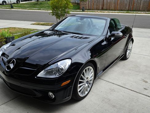Used 2006 Mercedes-Benz SLK 55 AMG image 21
