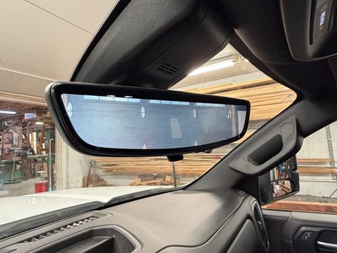 Used 2022 GMC Sierra 3500 AT4 w/ AT4 Premium Plus Package image 15