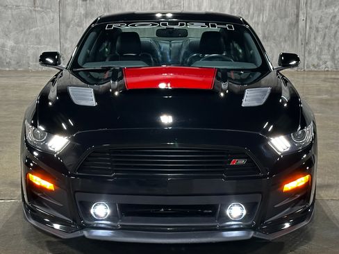 Used 2016 Ford Mustang GT Premium w/ GT Performance Package image 11