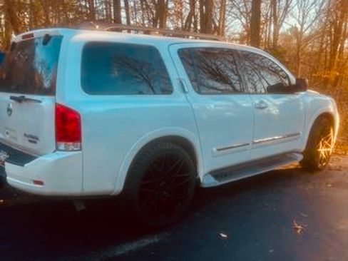 Used 2014 Nissan Armada Platinum w/ Platinum Reserve Package image 1