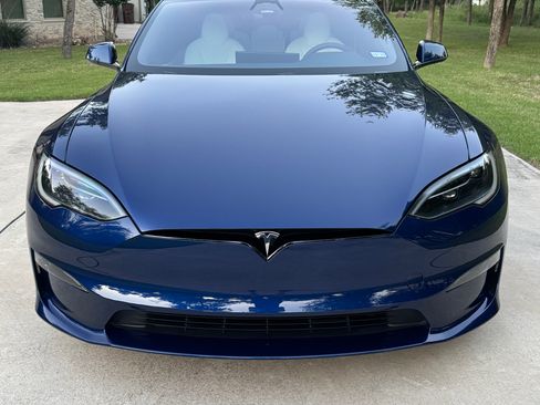 Used 2024 Tesla Model S Plaid image 12