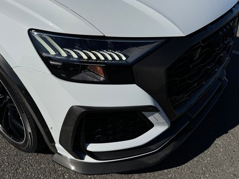 Used 2021 Audi RS Q8 w/ Carbon Optic Package image 6