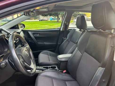 Used 2017 Toyota Corolla SE 50th Anniversary image 21