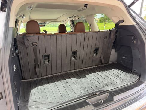 Used 2020 Subaru Ascent Touring w/ Popular Package #2A AWD/4WD image 19
