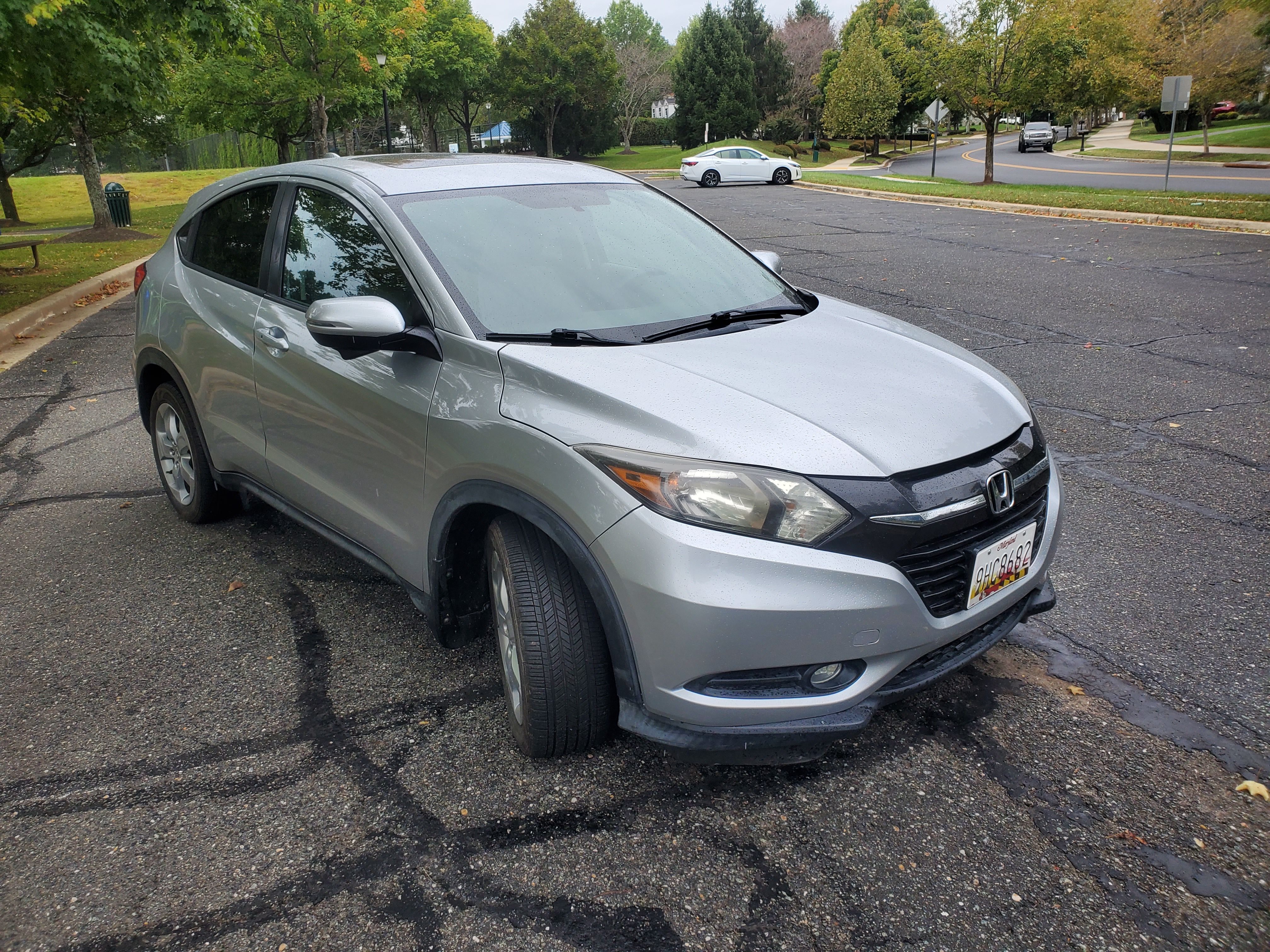 Used 2016 Honda HR-V EX image 8