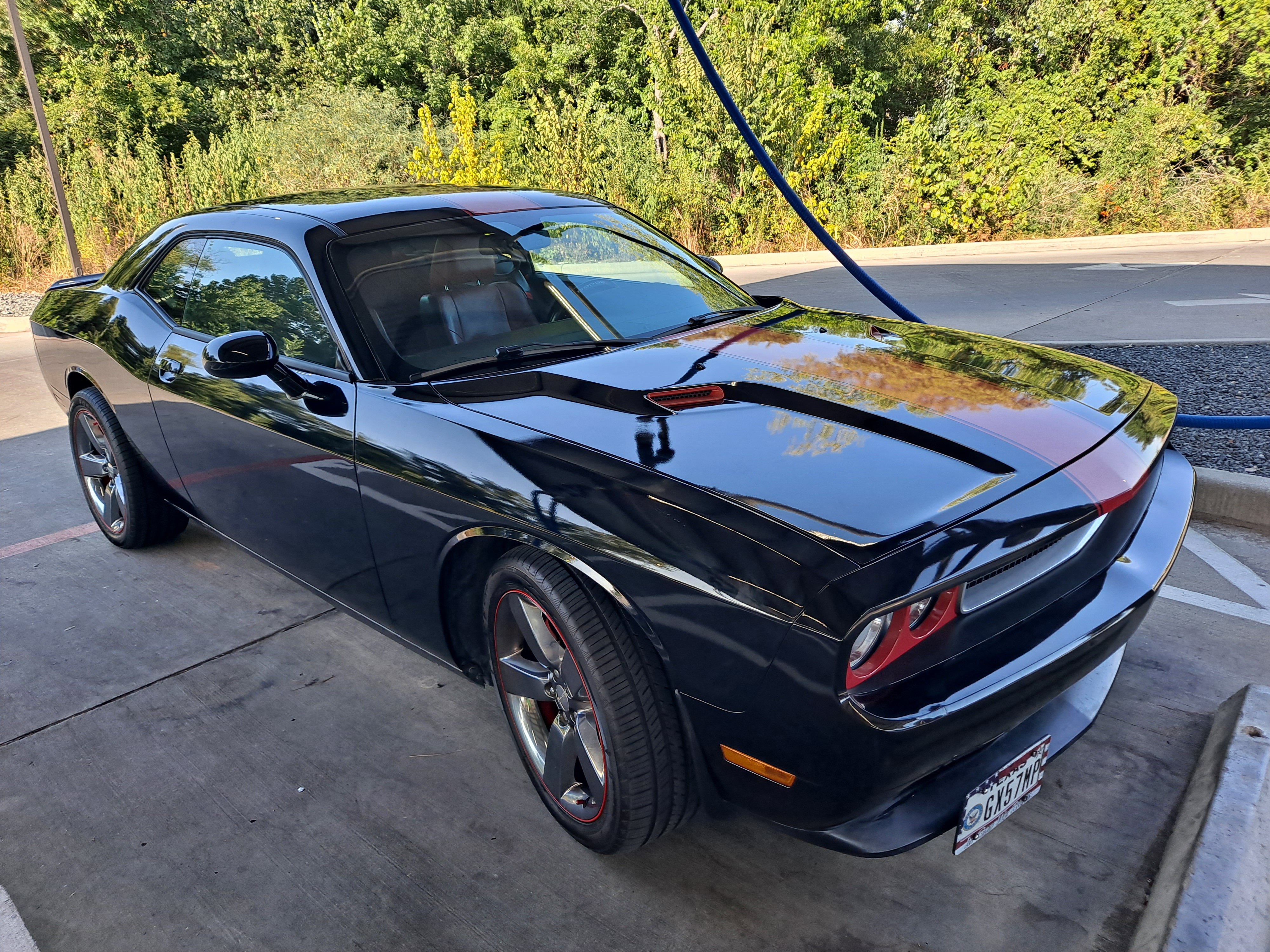 Used 2013 Dodge Challenger SXT RWD image 10
