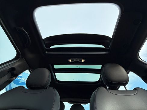 Used 2016 MINI Cooper S image 18