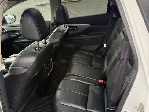 Used 2018 Nissan Murano SL w/ Moonroof Package image 23