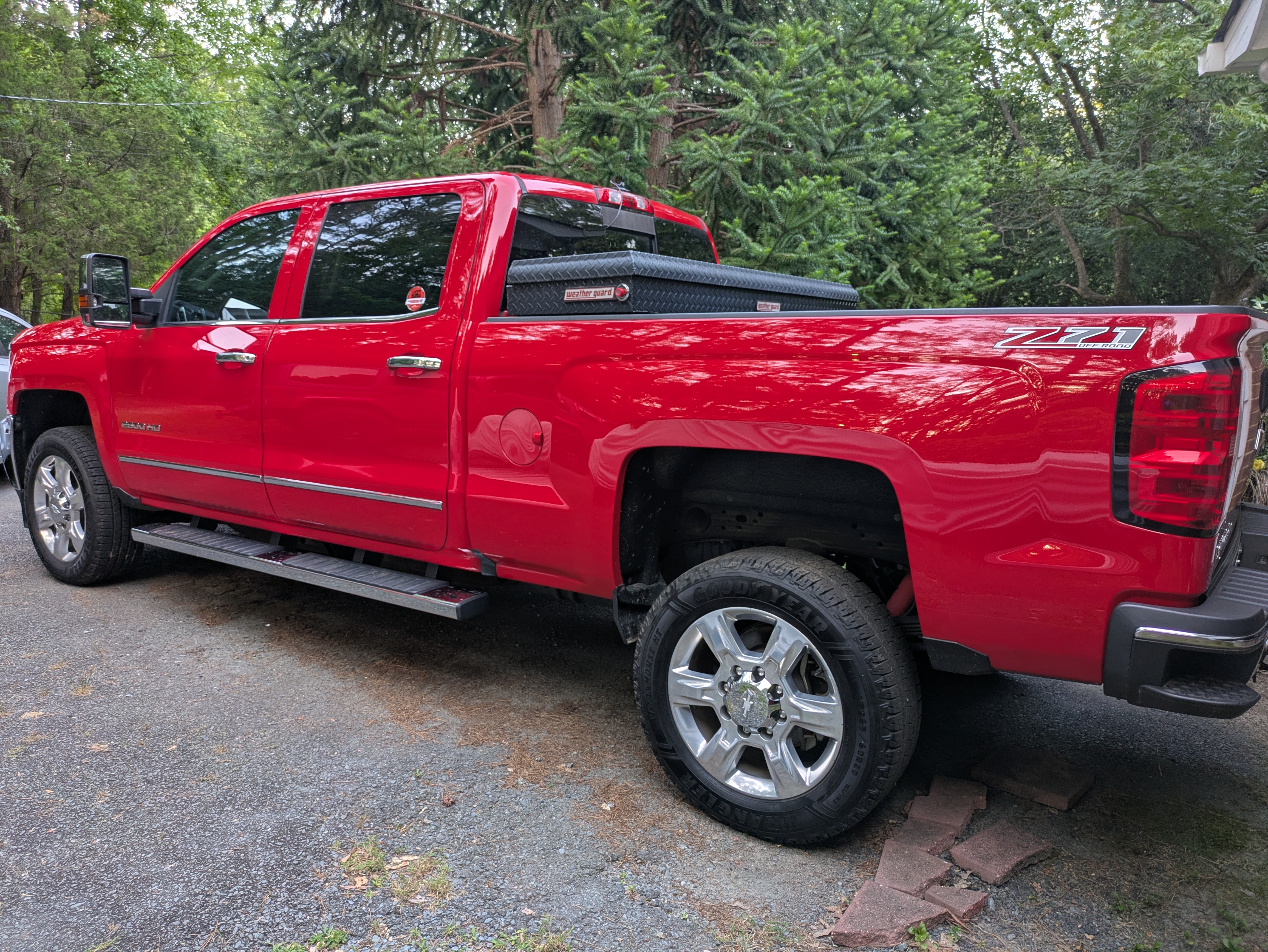 Used 2017 Chevrolet Silverado 2500 LTZ w/ Duramax Plus Package AWD/4WD image 5