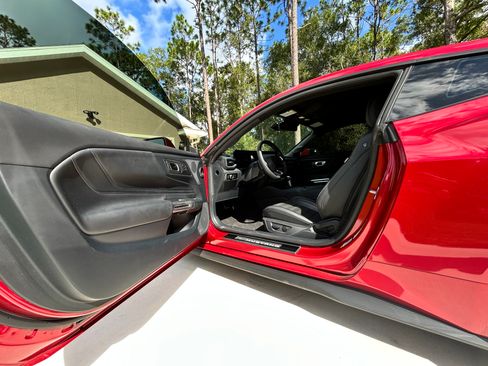 Used 2024 Ford Mustang GT Premium RWD image 4