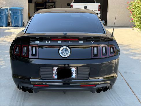 Used 2014 Ford Mustang Shelby GT500 w/ Equipment Group 821A RWD image 11