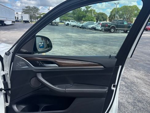 Used 2020 BMW X3 sDrive30i w/ Premium Package image 11