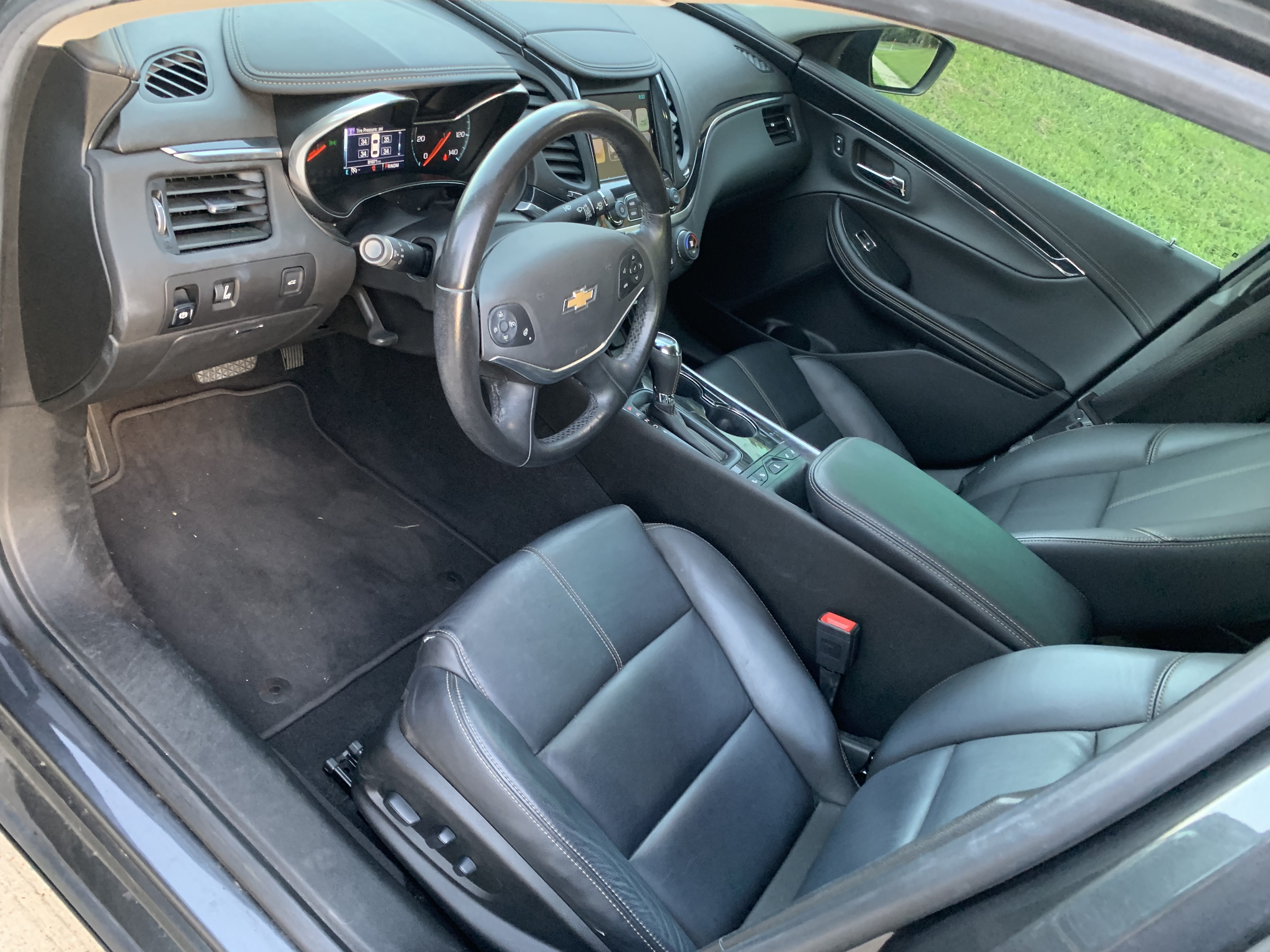 Used 2019 Chevrolet Impala LT w/ LT Leather Package FWD image 15