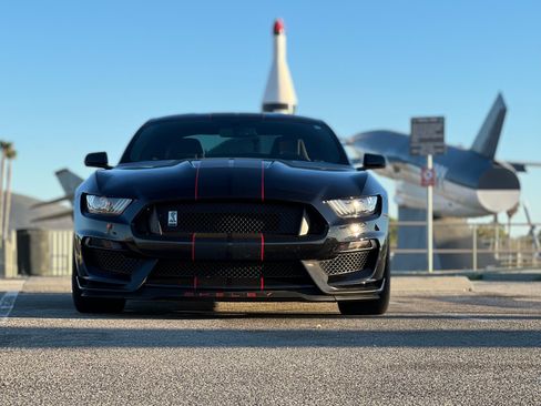 Used 2017 Ford Mustang Shelby GT350 w/ Electronics Package image 5