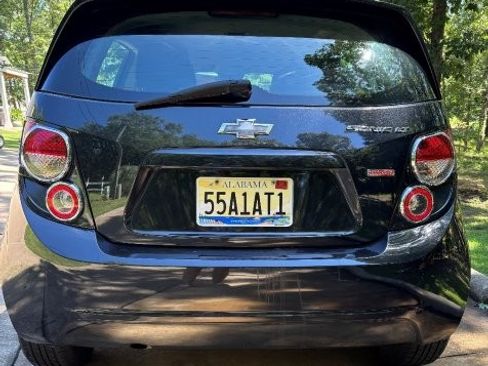 Used 2013 Chevrolet Sonic LT FWD image 20