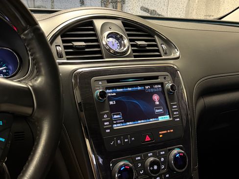 Used 2016 Buick Enclave Leather image 6