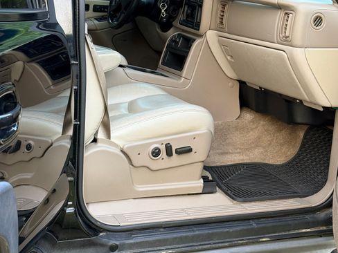 Used 2003 Chevrolet Tahoe Z71 AWD/4WD image 27