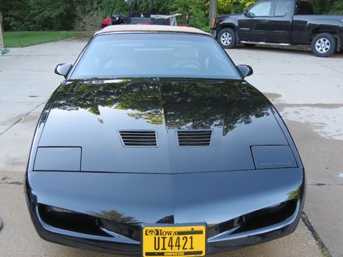 Used 1992 Pontiac Firebird Trans Am image 11