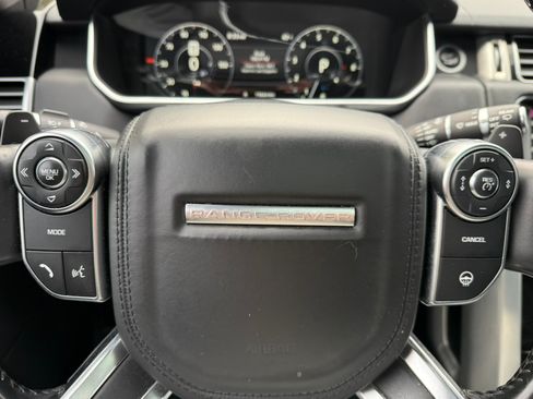Used 2017 Land Rover Range Rover HSE image 22