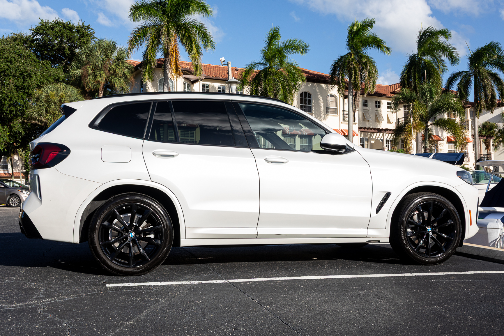 Used 2022 BMW X3 sDrive30i w/ M Sport Package RWD image 6