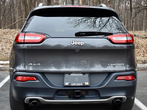 Used 2014 Jeep Cherokee Limited w/ Luxury Group image 6
