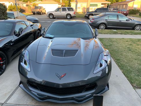 Used 2017 Chevrolet Corvette Z06 image 2