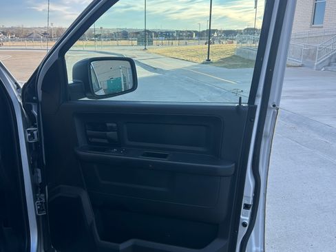 Used 2018 RAM 1500 Express w/ Express Value Package image 27