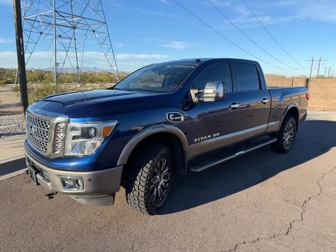Used 2016 Nissan Titan Platinum Reserve image 2