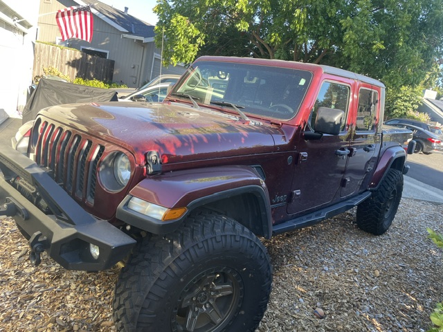 Used 2021 Jeep Gladiator Sport w/ Quick Order Package 24Q 80Th AWD/4WD image 2