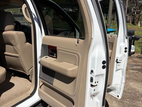 Used 2008 Ford F150 Lariat image 6