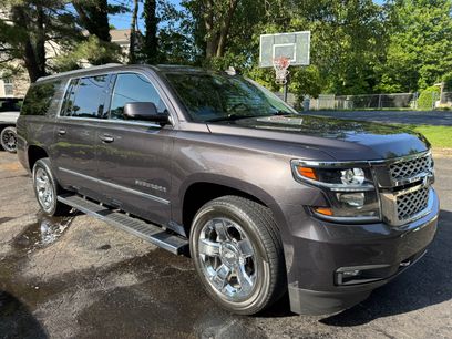 Used 2018 Chevrolet Suburban LT w/ LT Signature Package
