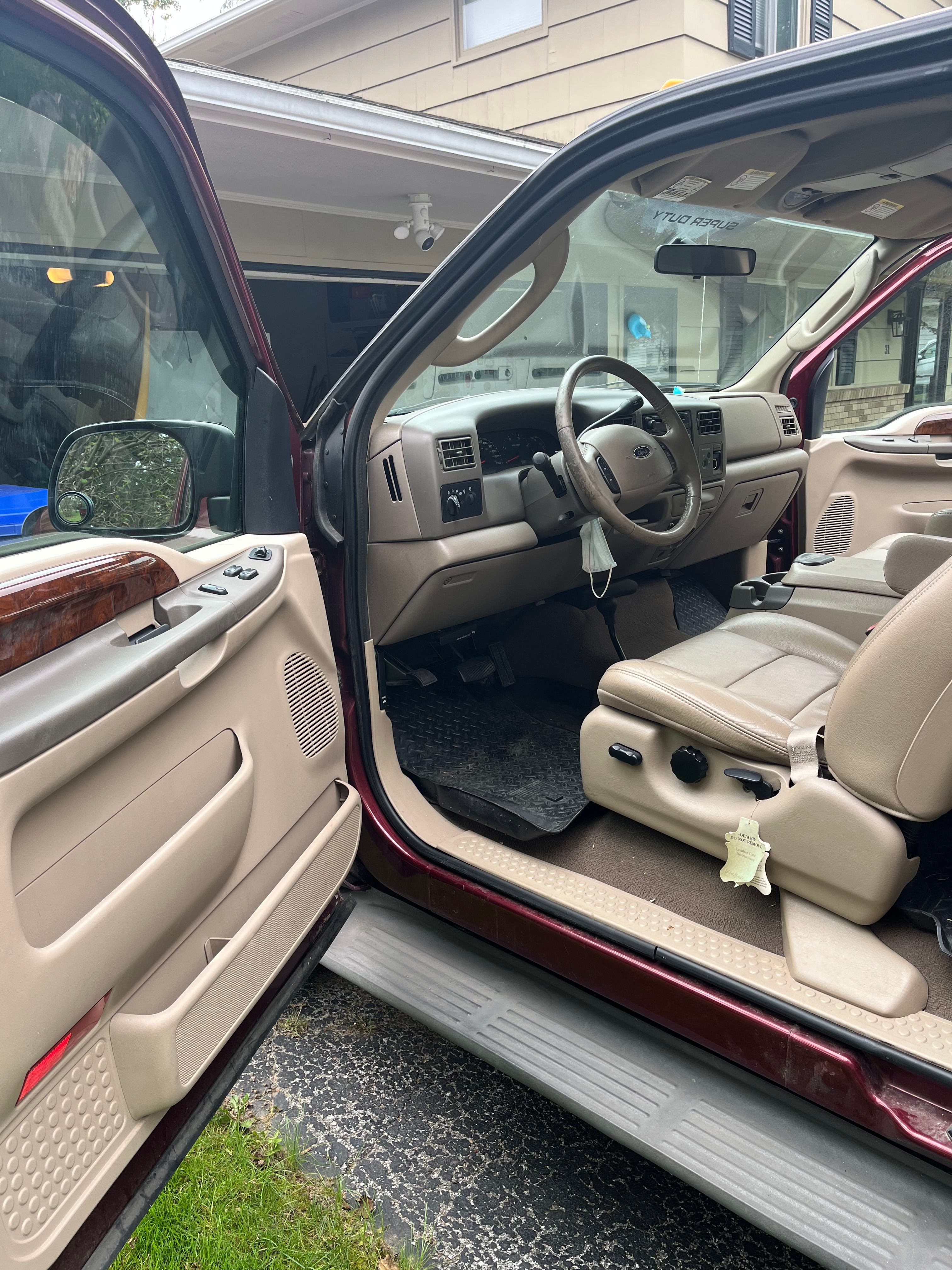 Used 2004 Ford F250 Lariat AWD/4WD image 5