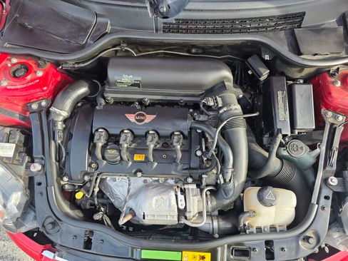 Used 2011 MINI Cooper John Cooper Works image 27