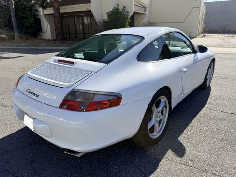 Used 2002 Porsche 911 GT3 RS image 14