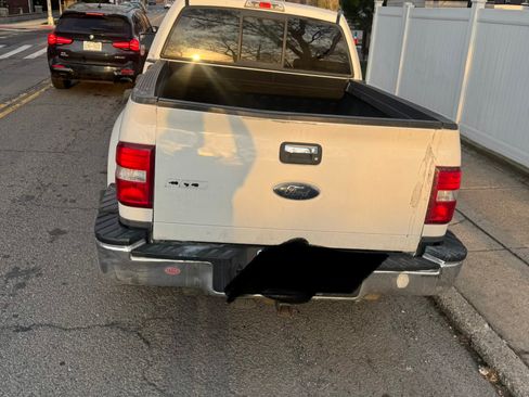 Used 2009 Ford F150 FX4 image 5