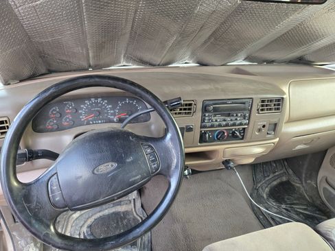 Used 1999 Ford F250 4x4 SuperCab Super Duty image 16