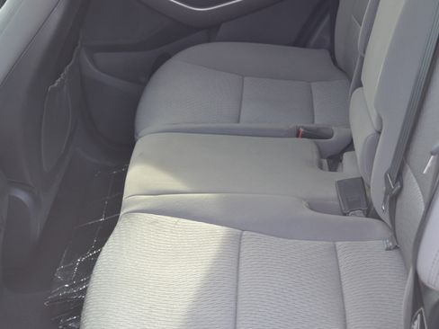 Used 2015 Hyundai Santa Fe Sport image 8