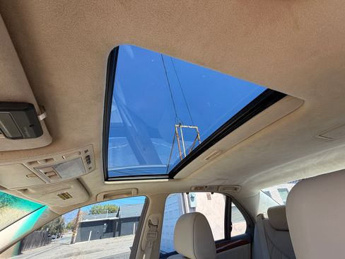 Used 2004 Lexus LS 430 RWD image 23