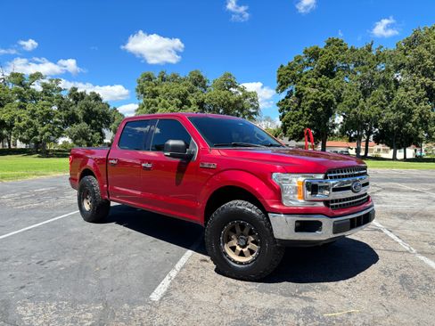 Used 2018 Ford F150 XLT w/ Equipment Group 301A Mid image 2